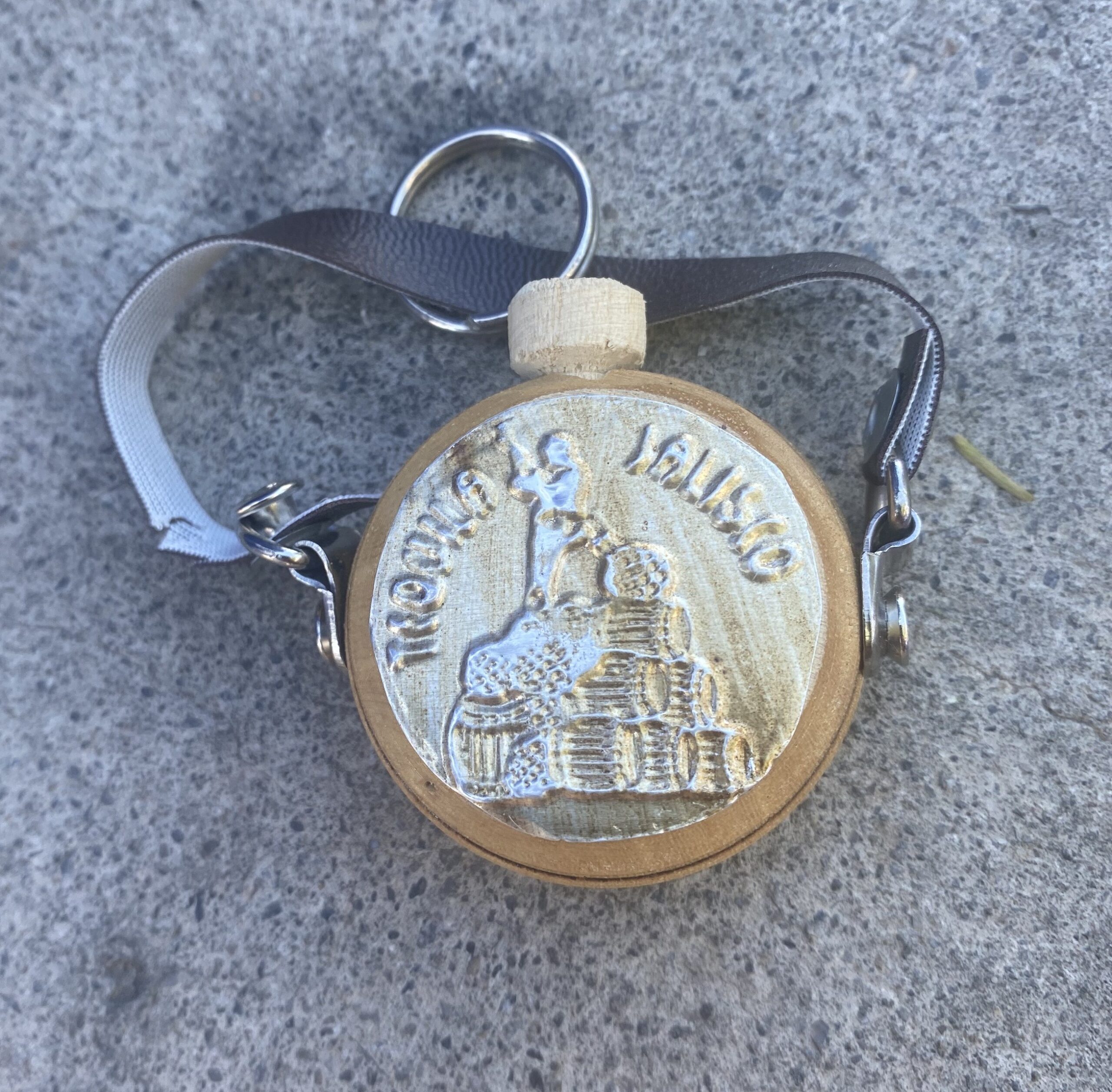 IMG_6643 VINTAGE COUNTRY WESTERN DUDE RANCH - Image 1