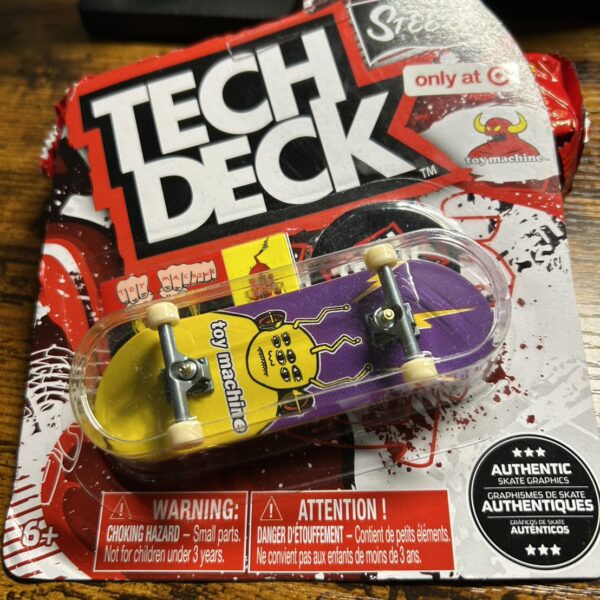 TECH DECK FINGER BOARD